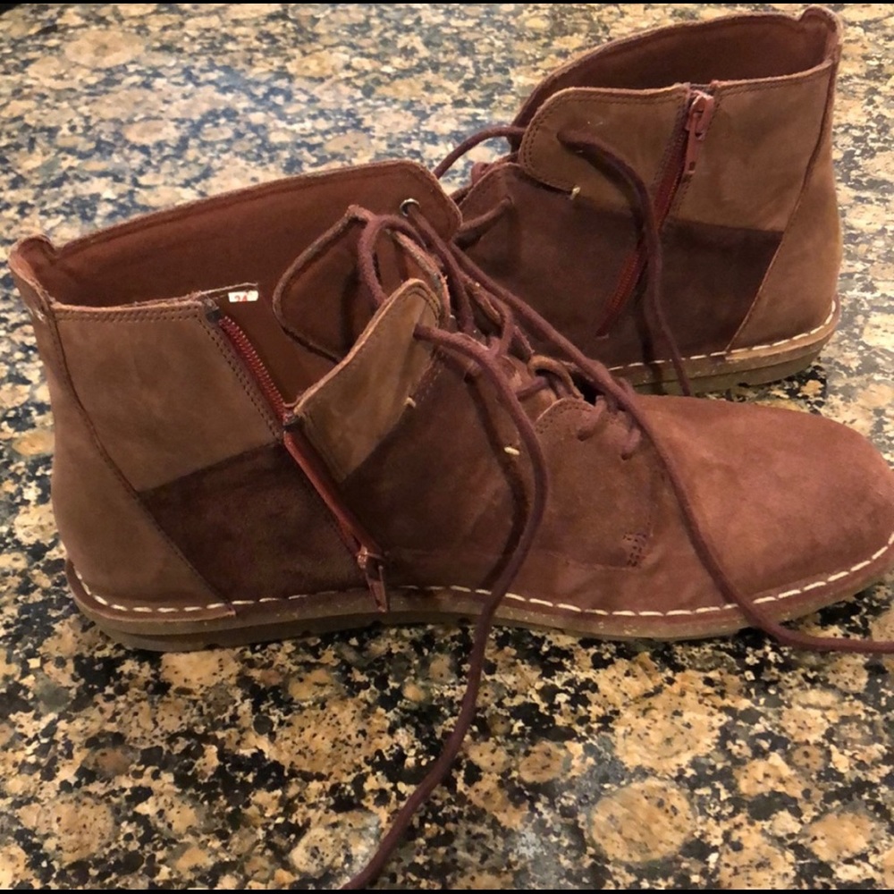 Brown ankle boots